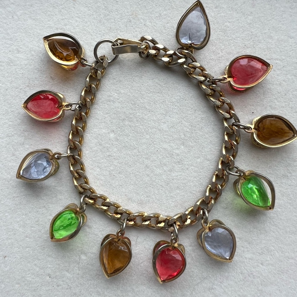 Vintage 1950s Mid Century 3D Caged Glass Heart Charm Bracelet, great Valentine’s